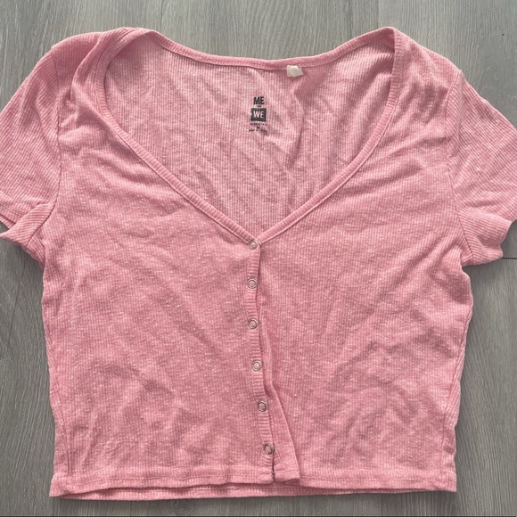pink button up crop top from pacsun - Picture 2 of 3